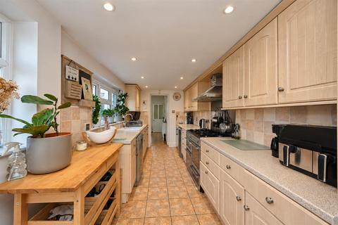 4 bedroom house for sale, Herbert Street, Old Town, Hemel Hempstead, Hertfordshire, HP2 5HP