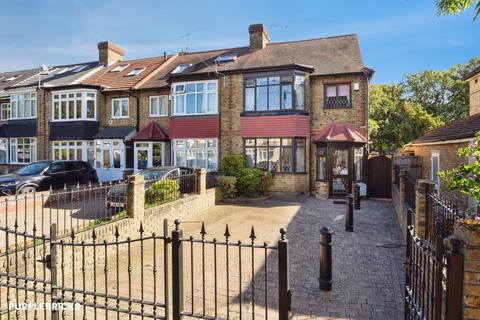 4 bedroom end of terrace house for sale, Rolls Park Road, London, E4