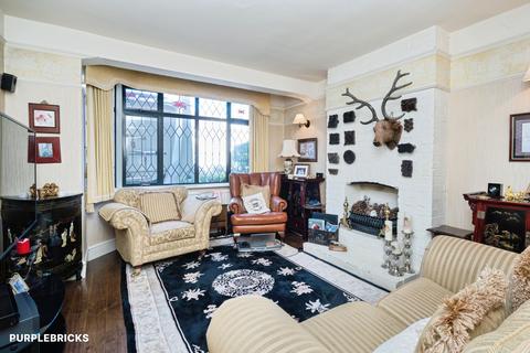4 bedroom end of terrace house for sale, Rolls Park Road, London, E4