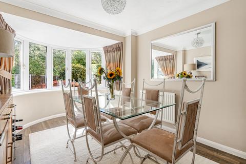 4 bedroom detached house for sale, Primrose Drive, Bicester, OX26