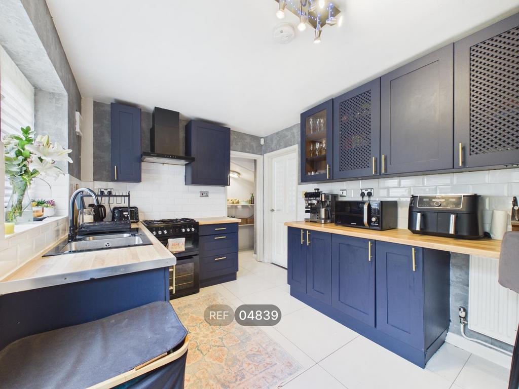 House in Nottingham - More