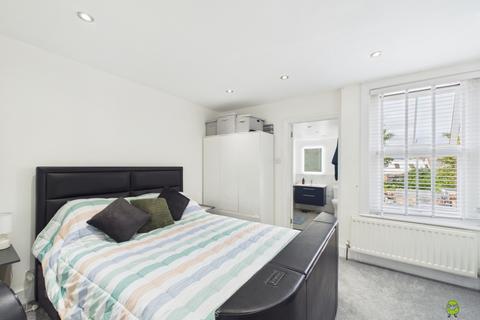 2 bedroom terraced house for sale, Brandon Road, Dartford, Kent, DA1