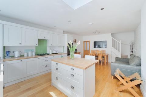 undefined, Treadwell Road, Epsom