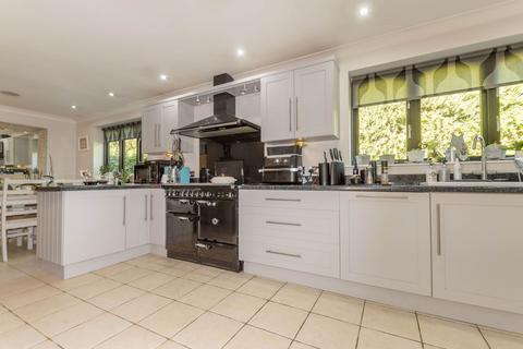 3 bedroom detached bungalow for sale, Ringland Road, Norwich NR8