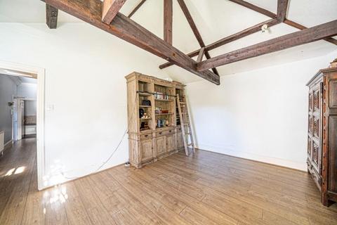 1 bedroom flat for sale, Weyhill Lodge, Andover, SP11