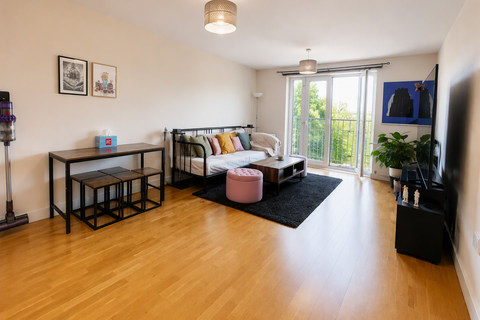 undefined, -8 Oakdale Road, London, E18