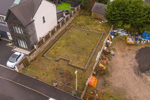 Plot for sale, White Hart Lane, Pontllanfraith, NP12