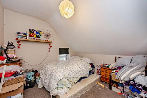 3 bedroom flat for sale, London Road, St Leonards-on-Sea, TN37