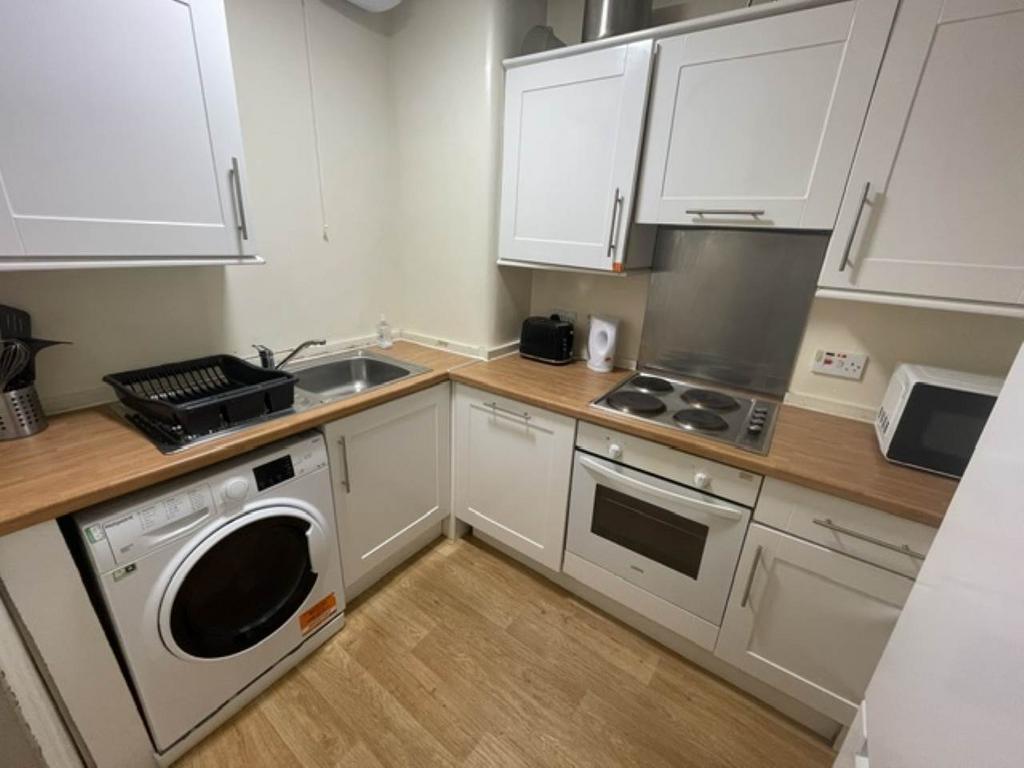 Apartment in Edinburgh, Greenhill, Bruntsfield - View 5
