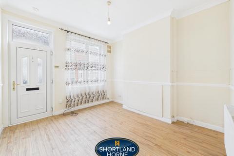2 bedroom terraced house to rent, Silverton Road, Coventry CV6