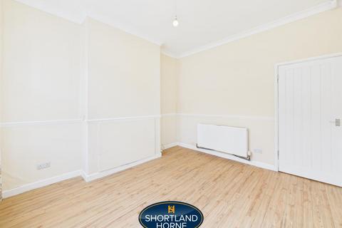 2 bedroom terraced house to rent, Silverton Road, Coventry CV6