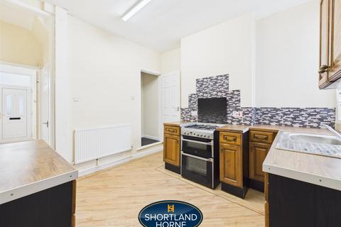 2 bedroom terraced house to rent, Silverton Road, Coventry CV6