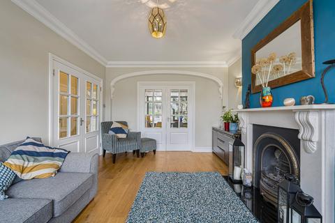 5 bedroom semi-detached house for sale, Fairoak Drive, Eltham, London, SE9