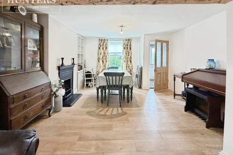 3 bedroom cottage for sale, Sheffield Road, Hoyland, Barnsley