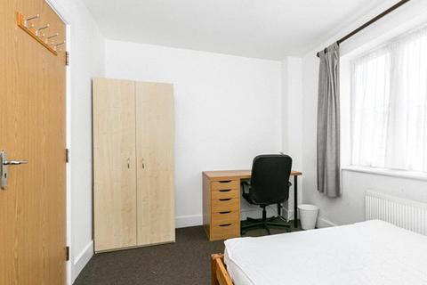 undefined, Hepdon Mews, SW17