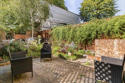 1 bedroom apartment for sale, Stockwell Road, London, SW9