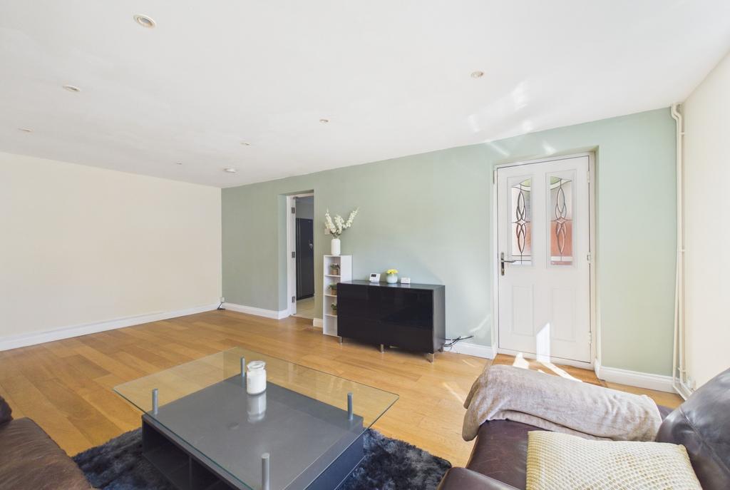 House in Cambridge - View 5
