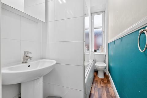 1 bedroom flat for sale, Laurel Street, Thornwood, Glasgow, G11