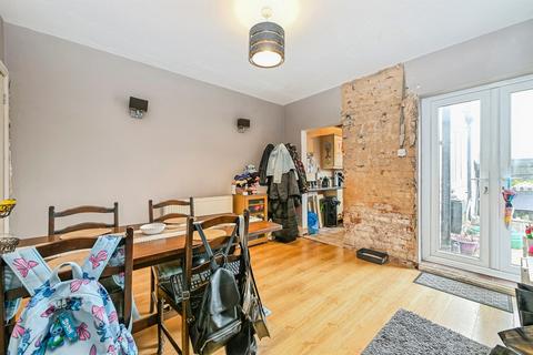 2 bedroom semi-detached house for sale, Andrew Avenue, Ilkeston