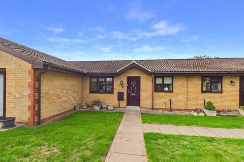 2 bedroom bungalow for sale, Marleyfield Close, Churchdown, Gloucester