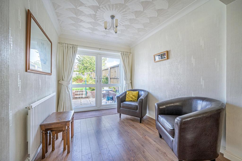 House in Cardiff, Penylan - More
