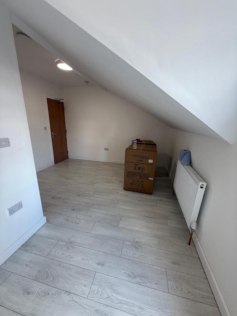 Apartment in Leicester - View 2