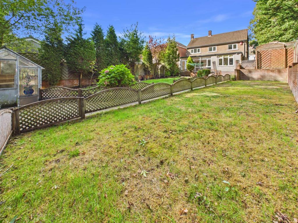 House in Heath - View 2