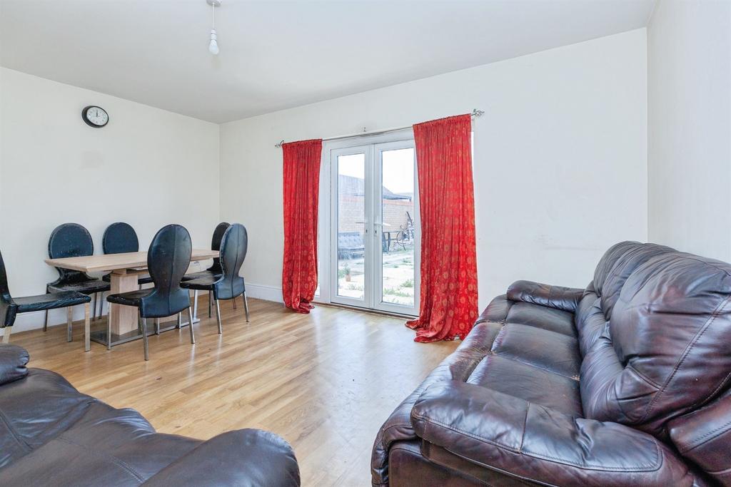 House in Leicester - View 2