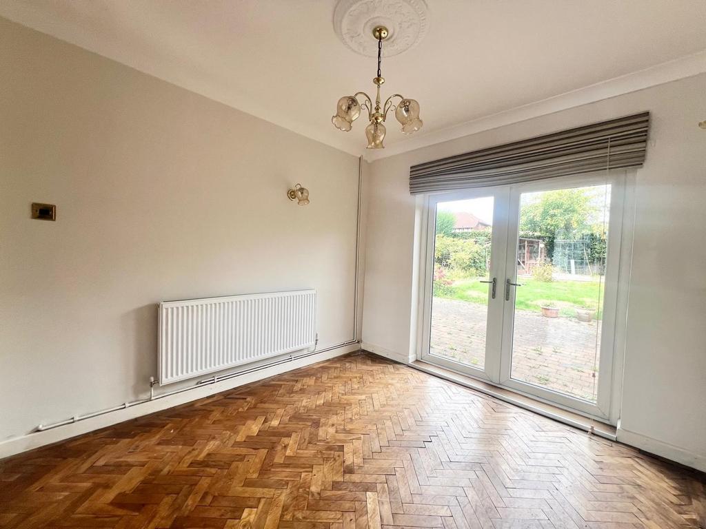 House in Nottingham, Beeston - View 5