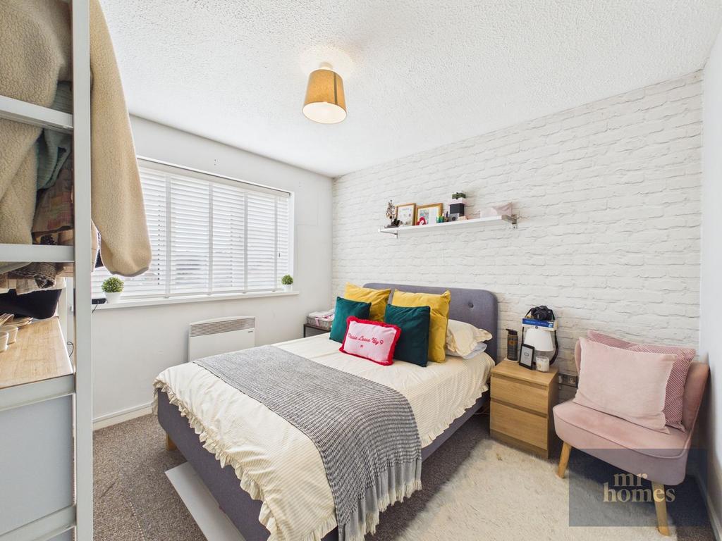 Apartment in Cardiff - View 5