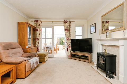 2 bedroom detached bungalow for sale, Philip Nurse Road, Dersingham, King's Lynn
