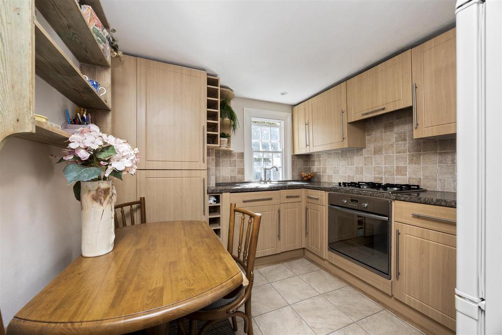 Apartment in Brighton - View 5