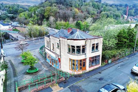 2 bedroom character property for sale, Crumlin Road, Crumlin, NEWPORT