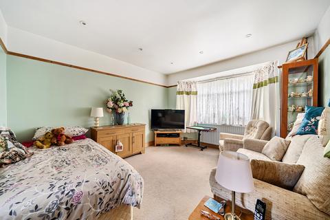 3 bedroom semi-detached house for sale, Worcester Park Road, Surrey KT4