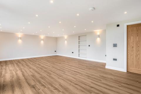 4 bedroom detached house for sale, Weaver View, Hollington, Staffordshire