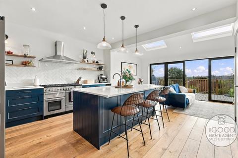 undefined, Goldings Road, Loughton IG10