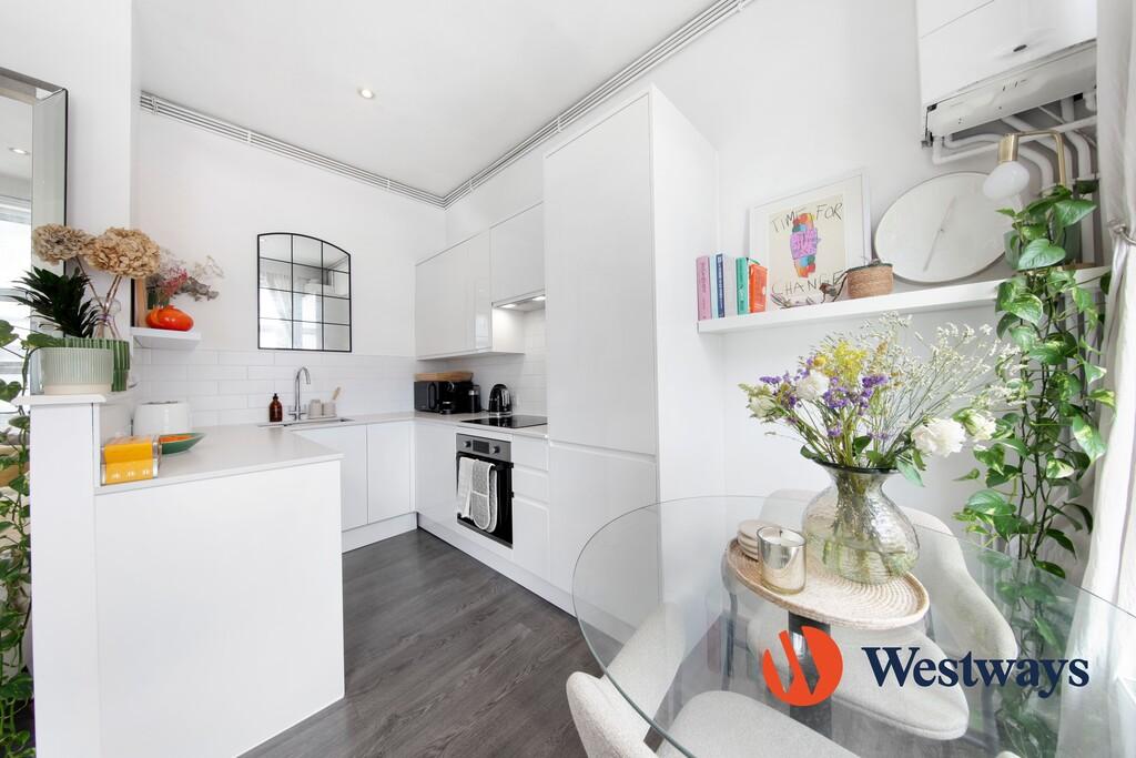 Apartment in London, City of Westminster - View 3