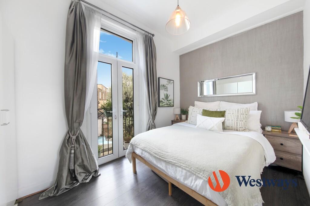 Apartment in London, City of Westminster - View 4