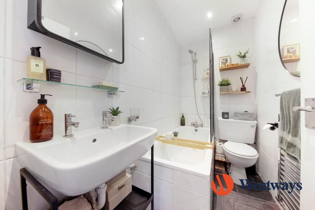 Apartment in London, City of Westminster - More