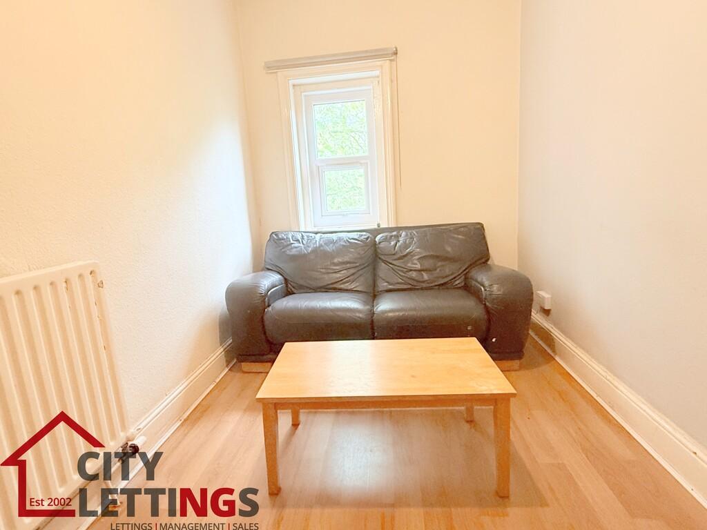 Apartment in Arboretum - View 2
