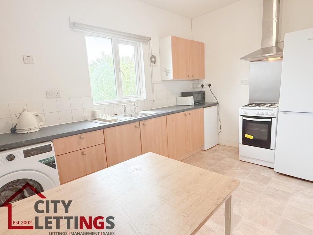 Apartment in Arboretum - More