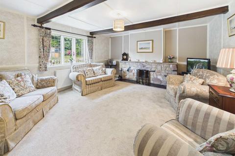 3 bedroom cottage for sale, Windwhistle, Tugby, Leicestershire