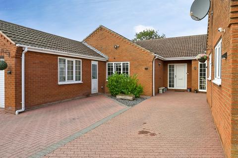 6 bedroom detached bungalow for sale, Scanlan Court, Coningsby, LINCOLN