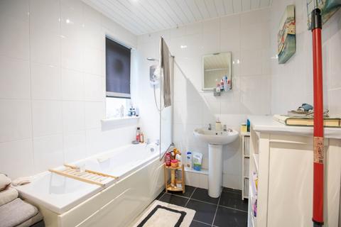 2 bedroom flat for sale, Anniversary Avenue, East Kilbride G75