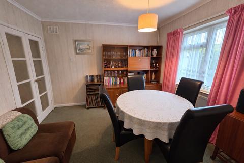 undefined, Clare Road,Stanwell,Staines-upon-thames,TW19 7QQ