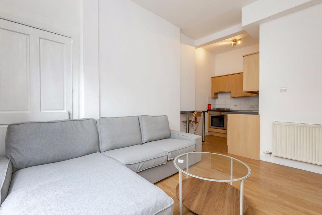 Apartment in Midlothian - View 3
