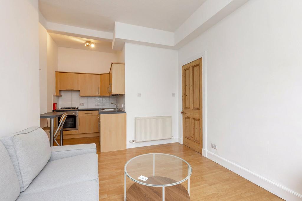 Apartment in Midlothian - View 4