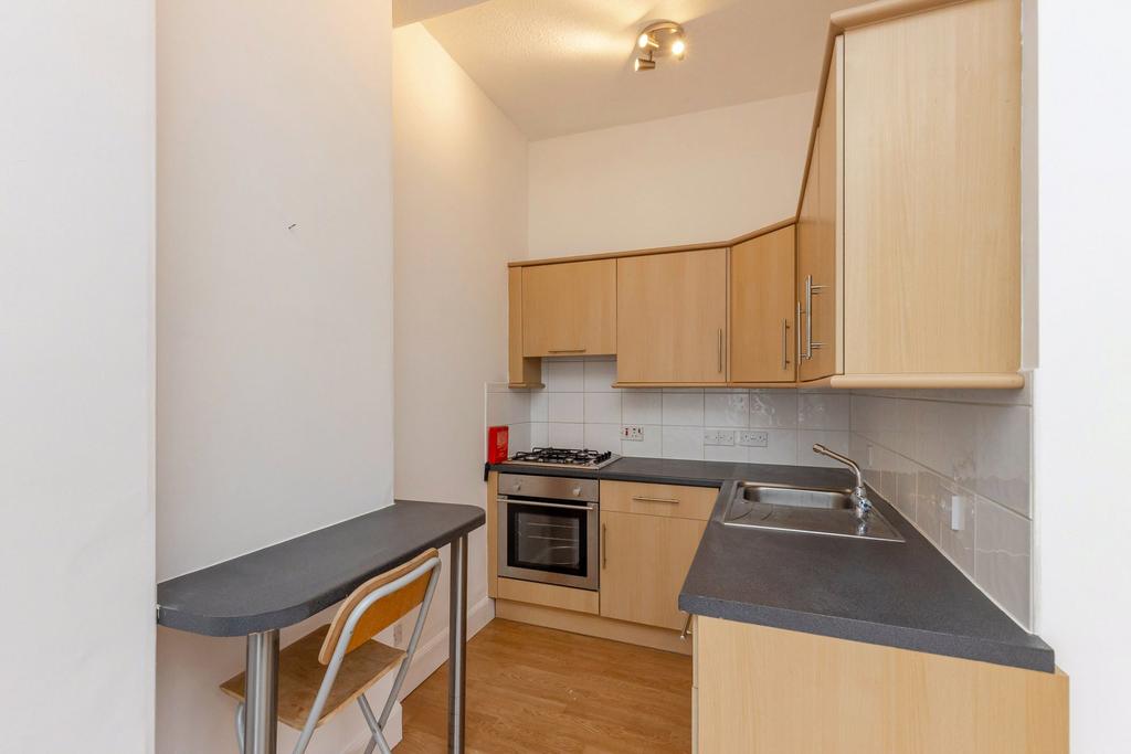 Apartment in Midlothian - View 5