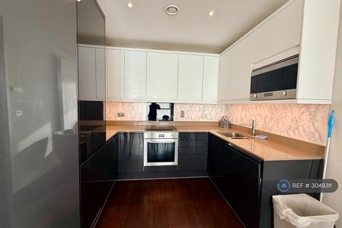 2 bedroom flat to rent, Merrick Road, Southall, UB2