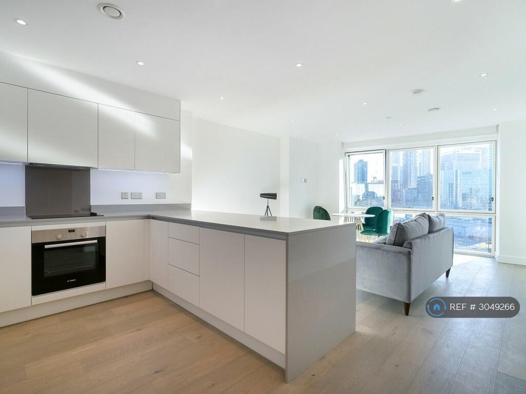 Apartment in London - View 5
